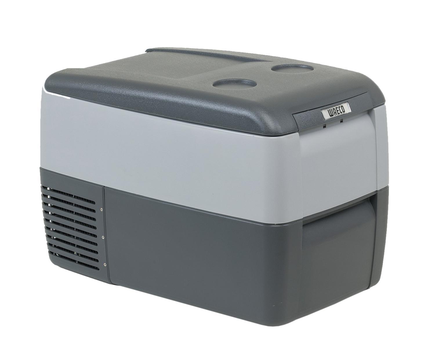 WAECO CoolFreeze 36-CDF автохолодильник, 31 лTB 08 WAECO CoolFreeze 36-CDF автохолодильник, 31 лTB 08Компрессорный автохолодильник Waeco CoolFreeze CDF-36 имеетвнутренний полезный объем 31 литр. Питание 12/24 В для легкового игрузового автомобилей, кабель 220 В можно купить в качестведополнительной опцииАвтохолодильник Waeco CoolFreeze CDF-36 охлаждает и замораживаетпродукты и напитки в диапазоне от +10 до -15С, при температуреокружающей среды до +32С. Автохолодильник оснащен мощнымкомпрессором со встроенной электроникой управления, предохранителемразрядки аккумулятора, цифровым дисплеем для регулировки температуры,внутренней подсветкой и проволочной съемной корзиной для продуктов