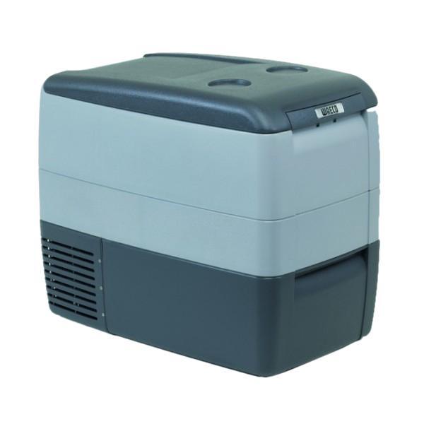 WAECO CoolFreeze 46-CDF автохолодильник, 39 лMF-6W-12/230 WAECO CoolFreeze 46-CDF автохолодильник, 39 лMF-6W-12/230Новая модель компрессорного автохолодильника Waeco CoolFreezeCDF-46 разработана на базе предыдущей модели Waeco CoolFreezeCDF-45. Дополнительными новыми функциями и доработками вавтохолодильнике Waeco CoolFreeze CDF-46 стали цифровой дисплей, внутренняподстветка и съемная проволочная корзинка для продуктовБлагодаря компактным габаритам и съемной крышке, даный мини-холодильник удобный и практичный в эксплуатации, не требует дополнительного сервиса