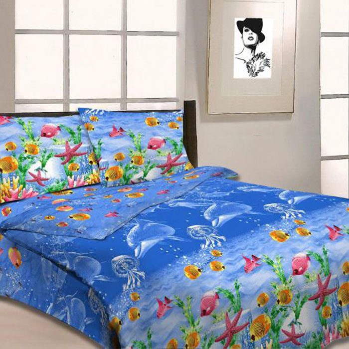 Комплект белья Letto, 2-спальный, наволочки 70х70, цвет: синий. B11-4CA-3505 Комплект белья Letto, 2-спальный, наволочки 70х70, цвет: синий. B11-4CA-3505Серия «Традиция» от Letto – это возможность купить оптом недорогое постельное белье, выполненной из классической российской бязи, знакомой многим домохозяйка. Не смотря на то, что на смену бязи пришли более комфортные ткани для постельного белья, такие как сатин и перкаль, бязь продолжает оставаться одним из самых востребованных продуктов на текстильном рынке России, благодаря своим потребительским свойствам и доступной цене. Для производства серии «Традиция» используется российская бязь, плотностью 125гр/м, с применением устойчивых импортных красителей и печати с новомодным эффектом 3D. Коллекция отшивается в традиционных размерах 1.5-cп, 2,0–сп. и евро размере с нав-ками 70*70.