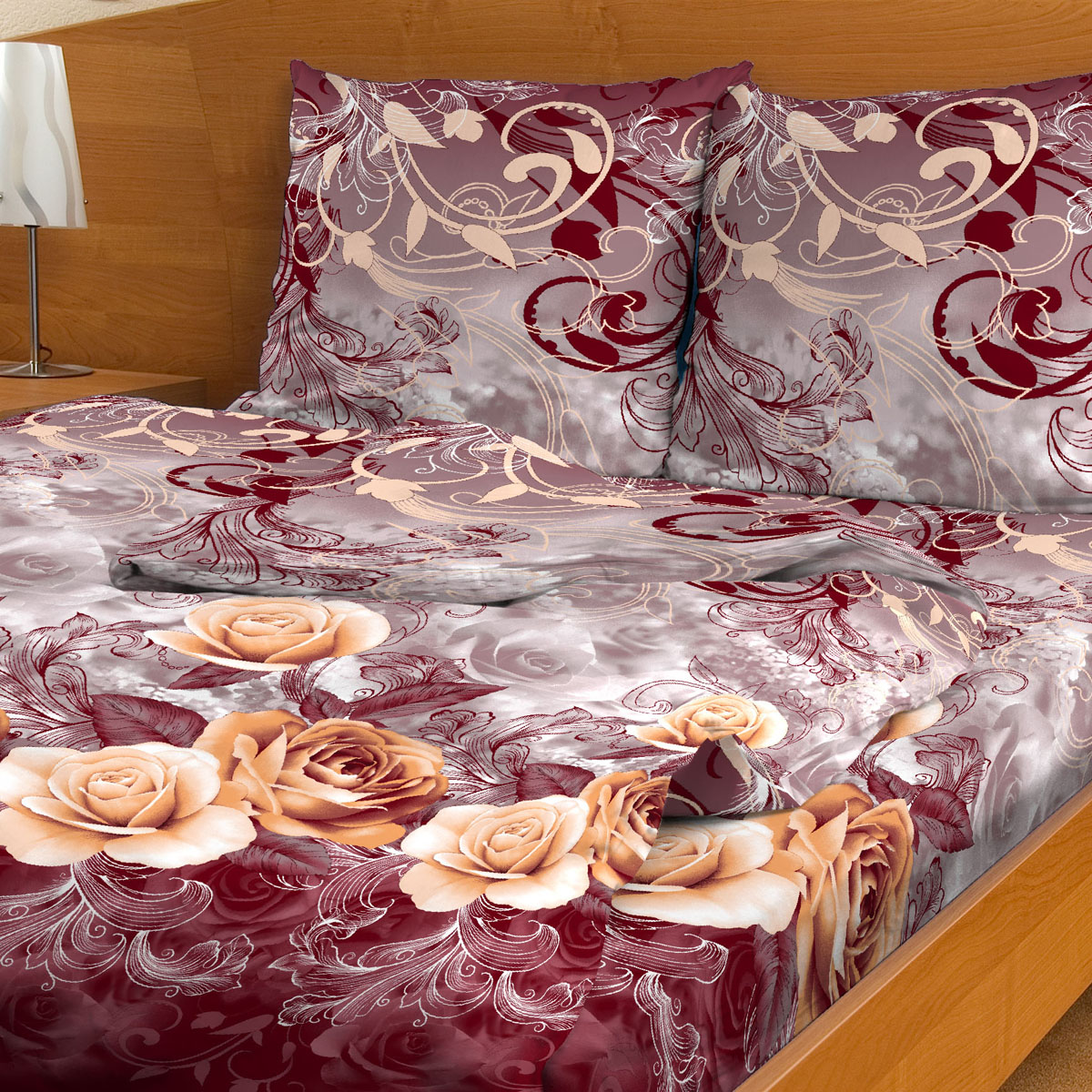 Комплект белья Letto Чайные розы, евро, наволочки 70х70, цвет: бордовый. В45-6CA-3505 Комплект белья Letto Чайные розы, евро, наволочки 70х70, цвет: бордовый. В45-6CA-3505Комплект постельного белья Letto Чайные розы выполнен из бязи (100% натурального хлопка). Комплект состоит из пододеяльника, простыни и двух наволочек. Постельное белье оформлено ярким красочным рисунком.Гладкая структура делает ткань приятной на ощупь, мягкой и нежной, при этом она прочная и хорошо сохраняет форму. Ткань легко гладится. Благодаря такому комплекту постельного белья вы сможете создать атмосферу роскоши и романтики в вашей спальне.В комплект входят: Пододеяльник - 1 шт. Размер: 200 см х 220 см. Простыня - 1 шт. Размер: 240 см х 220, см. Наволочка - 2 шт. Размер: 70 см х 70 см. Плотность: 125 г/м.