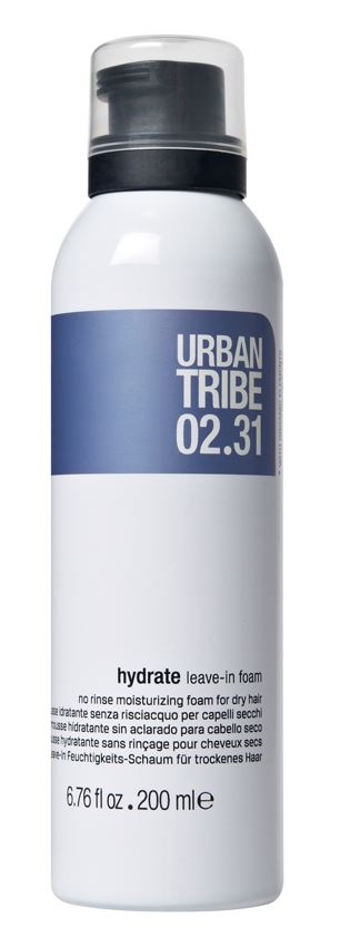 URBAN TRIBE Увлажняющая пена для сухих волос без смывания 200 мл.9045040 URBAN TRIBE Увлажняющая пена для сухих волос без смывания 200 мл.9045040Увлажняющая несмываемая пена для всех типов волос. Специальные роскошные активные ингредиенты глубоко увлажняют и кондиционируют, питают внешнюю и внутреннюю структуры волос, делают их более послушными, мягкими, сияющими и полными жизненной силы.