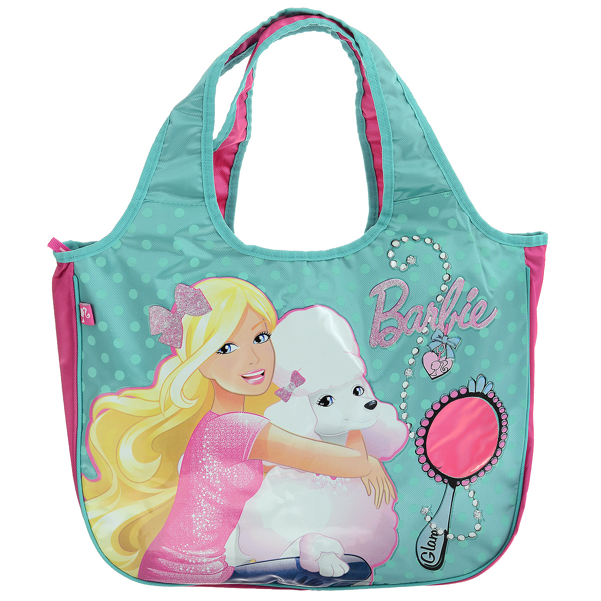 Сумка детская Barbie, цвет: бирюзовый, розовый. BRAS-UT-144572523WD Сумка детская Barbie, цвет: бирюзовый, розовый. BRAS-UT-144572523WDСумка детская Barbie, выполненная из плотного, водоотталкивающего полиэстера, оформлена изображением известной игрушки - куклы Барби с ее собачкой.Сумочка имеет одно большое вместительное отделение, закрывающееся на застежку-молнию, куда можно положить все необходимые принадлежности и аксессуары. На лицевой стороне сумки имеется небольшая прозрачная вставка в виде зеркала куклы. Внутри отделения расположен карман-кошелек на молнии. Сумочка оснащена двумя ручками для переноски, которые выполнены цельными с основой.Сумка Barbie - идеальный вариант аксессуара на время прогулки или путешествия.