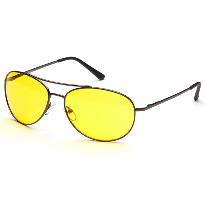 SP Glasses AD009 Comfort, Black водительские очкиINT-06501 SP Glasses AD009 Comfort, Black водительские очкиINT-06501Водительские очки SP Glasses AD009 Comfort подарят комфорт вашим глазам во время езды на автомобиле. Очки значительно улучшат видимость в дороге при непогоде и снижают нагрузку на глаза. Даже длительная дорога в этих очках будет менее утомительной. В них также рекомендуется ездить в вечернее и ночное время, благодаря тому очки повышают контрастность и помогают лучше ориентироваться во время тумана или дождя. При этом они отлично блокируют ультрафиолетовые лучи (UV 400).Наносники: регулируемыеГеометрия: овальная