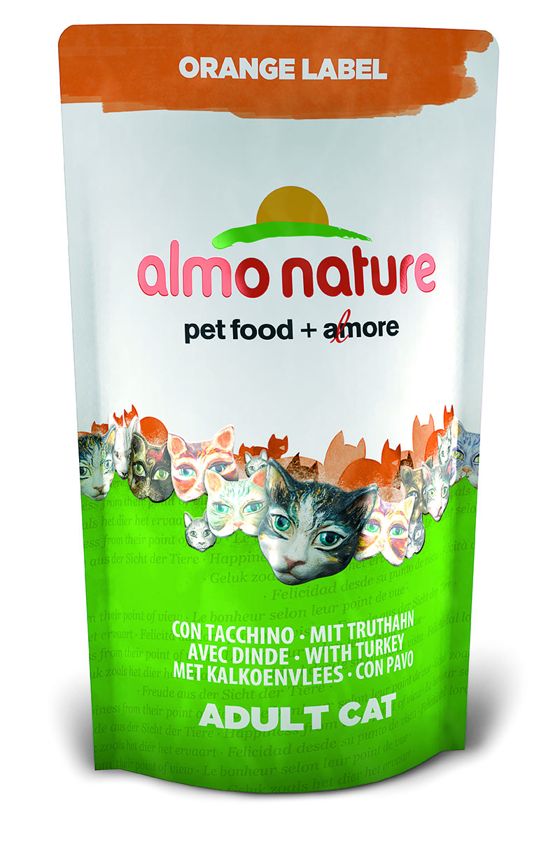 Корм сухой Almo Nature Orange label для кастрированных кошек, с индейкой, 750 г0120710 Корм сухой Almo Nature Orange label для кастрированных кошек, с индейкой, 750 г0120710Полнорационный корм Almo Nature Orange label рекомендован для кастрированных кошек. Корм содержит большой процент свежего мяса, что обеспечивает необходимым количеством питательных веществ и оптимальным содержанием протеина. Прекрасный вкус обеспечивается за счет свежих натуральных ингредиентов. Не содержит искусственных добавок, красителей, ароматизаторов, консервантов. Состав: мясо индейки и ее производные (из которых 20% дегидрированного мяса и 18% свежего мяса), злаки, масла и жиры, экстракт растительного белка, дрожжи, минералы, субпродукты растительного происхождения.Питательные добавки: таурин 0,6 г/кг, L-карнитин 0,11 г/кг, витамин D3 340 МЕ/кг, витамин Е 170 мг/кг, витамин С 85 мг/кг.Микроэлементы: железо 10 мг/кг, медь 0,1 мг/кг, цинк 69 мг/кг, марганец 0,6 мг/кг.Гарантированный анализ: белки – 33,5%, клетчатка – 1,3%, жиры – 16%, зола – 6,5%, влажность 8%.Товар сертифицирован.