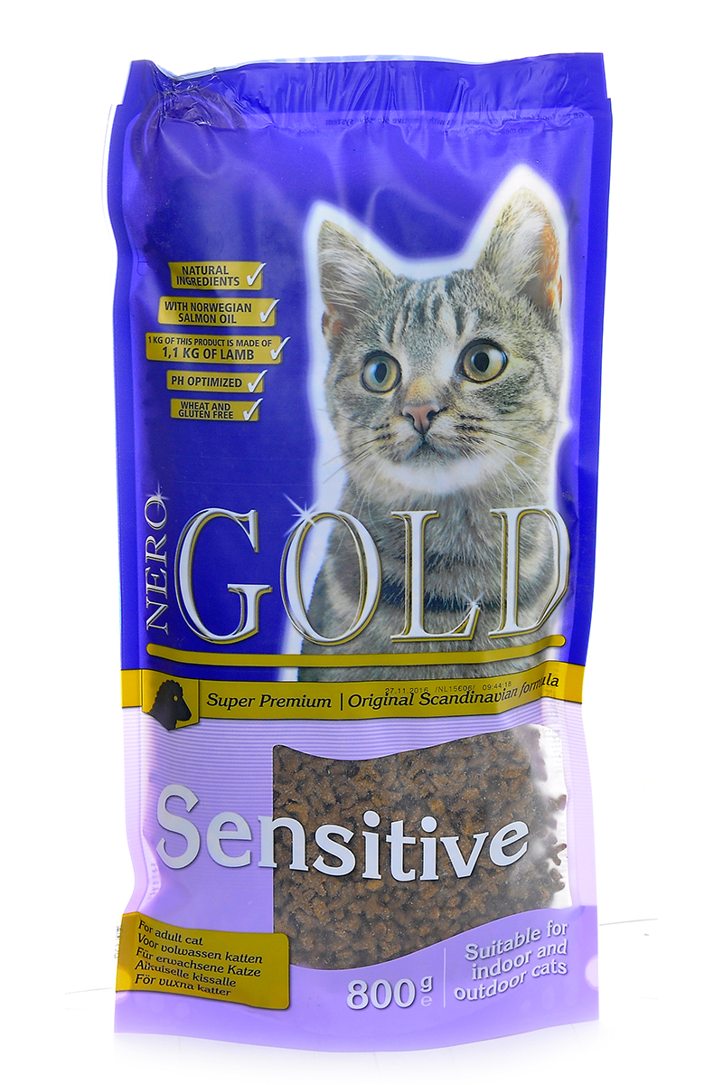 NERO GOLD super premium Для Кошек с чувствительным пищеварением: Ягненок (Cat Adult Sensitive), 800 г.0120710 NERO GOLD super premium Для Кошек с чувствительным пищеварением: Ягненок (Cat Adult Sensitive), 800 г.0120710Состав: дегидрированное мясо ягненка, кукурузный глютен, мука, рис, маис, куриный жир, гидролизованная куриная печень, дегидрированная рыба, клетчатка (мин. 5 %), мякоть свеклы, дрожжи, яичный порошок, минералы и витамины, гидролизованные хрящи (источник хондроитина), гидролизат ракообразных (источник глюкозамина), рыбий жир, инулин (мин. 0,5 % FOS), лецитин (мин. 0,5 %), холина хлорид, таурин. Условия хранения: в прохладномтемном месте.