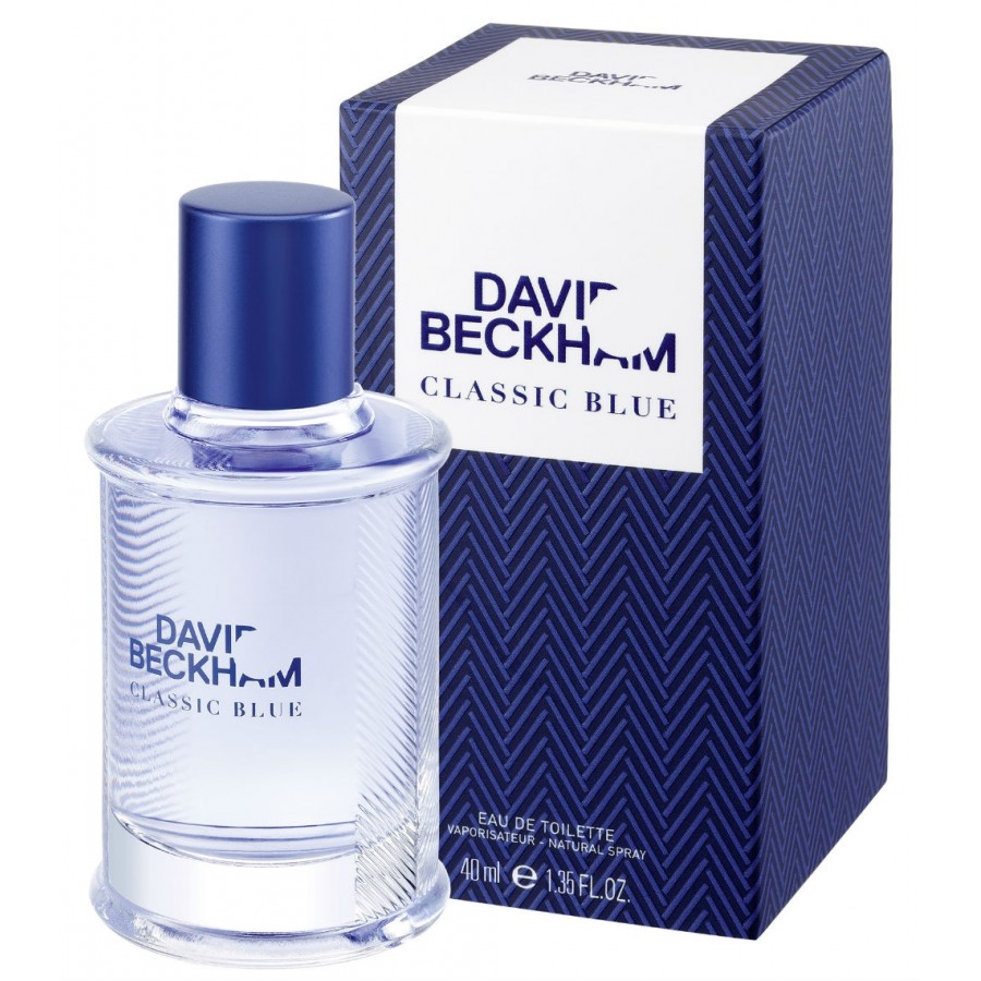 David Beckham Beckham Classic Blue Туалетная вода мужская, 60 мл1092018 David Beckham Beckham Classic Blue Туалетная вода мужская, 60 мл1092018David Beckham Classic Blue сочетает в себе классику и современный стиль, он еще более смелый, чем его предшественник Classic. Верхняя нота: Лист фиалки, ананас, грейпфрут.Средняя нота: Мускатный шалфей, яблоко, герань.Шлейф: Кашемировое дерево, пачули, мох.Композиция этого фужерно-древесного аромата раскрывается нотами бодрящего грейпфрута, сочного ананаса и листа фиалки, переплетаясь с аккордами хрусткого яблока, чувственной герани и мускатного шалфея в сердце. Завершают композицию ноты молекулы cashmeran, терпковатого мха и листа пачули.Дневной и вечерний аромат.