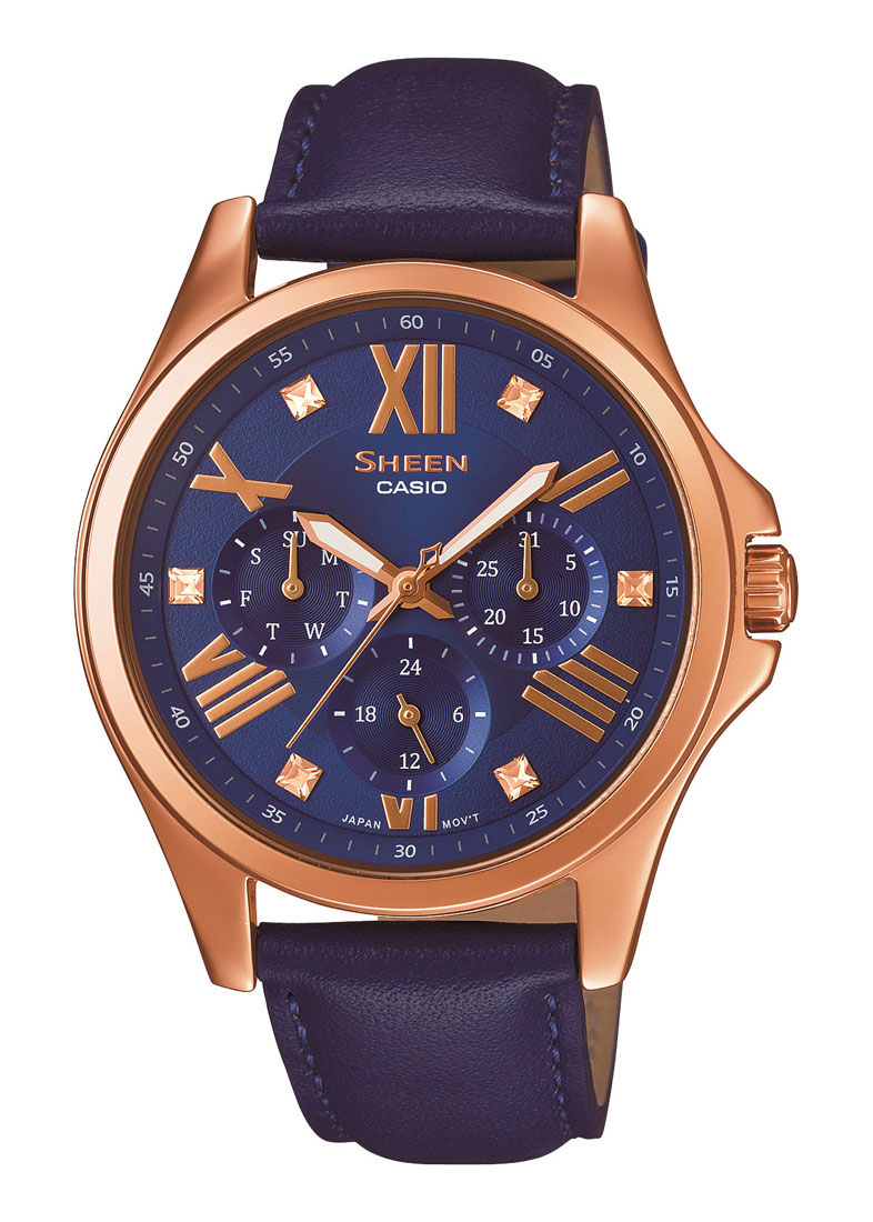Часы женские наручные Casio, цвет: синий, золотистый. SHE-3806GL-2ABM8434-58AE Часы женские наручные Casio, цвет: синий, золотистый. SHE-3806GL-2ABM8434-58AEНаручные часы Casio произведены опытными специалистами из материалов самого высокого качества на базе новейших технологий. Часы прошли тщательную проверку и контроль качества.Часы оснащены японским кварцевым механизмом. Корпус выполнен из высококачественной нержавеющей стали с розовым IP покрытием. Циферблат оформлен накладными знаками в виде римских цифр и отметок, защищен минеральным стеклом и декорирован кристаллами Swarovski. Часы имеют три стрелки: часовую, минутную и секундную. Светонакопительное покрытие необрит на стрелках продолжает светиться в темноте даже после непродолжительного пребывания на свету. Ремешок часов выполнен из натуральной кожи и оснащен застежкой-пряжкой. Часы имеют дополнительные функции: индикатор даты, дня недели, 12/24-часовой формат времени. Часы укомплектованы паспортом с подробной инструкцией и упакованы в оригинальную фирменную коробку.Характеристики: Длина ремешка (с учетом корпуса): 23,5 см.Ширина ремешка: 2 см.Диаметр корпуса: 5,5 см.Диаметр циферблата: 4 см.