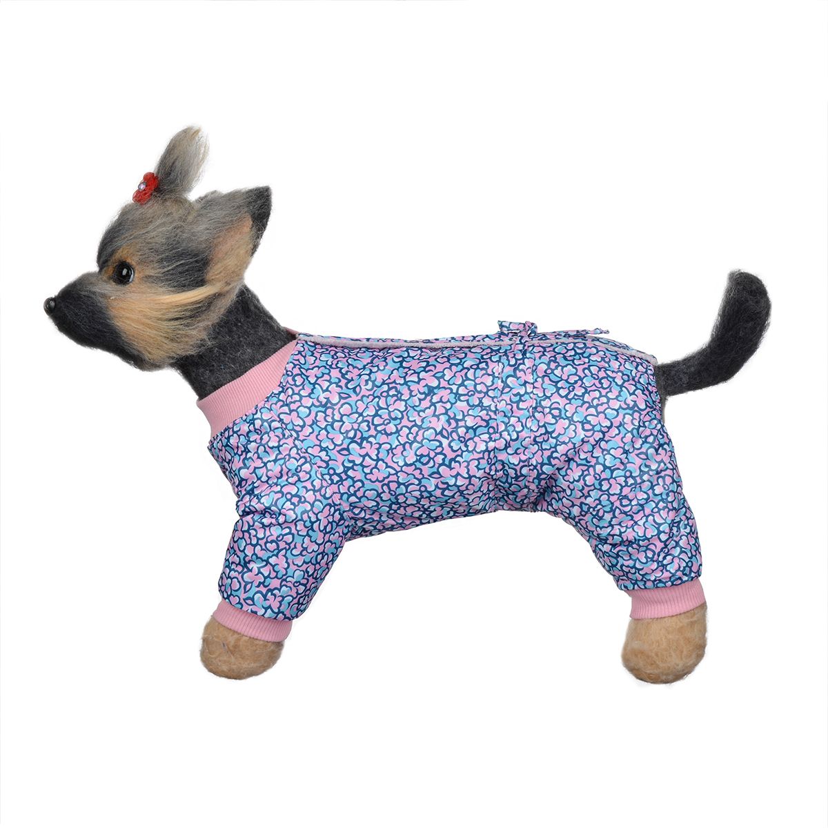 Комбинезон для собак Dogmoda Лаки, зимний, для девочки, цвет: розовый, синий. Размер 2 (M)0120710 Комбинезон для собак Dogmoda Лаки, зимний, для девочки, цвет: розовый, синий. Размер 2 (M)0120710Комбинезон для собак Dogmoda Лаки, оформленный ярким цветочным рисунком, отлично подойдет для прогулок в зимнее время года.Комбинезон изготовлен из водоотталкивающего полиэстера, защищающего от ветра и снега, с утеплителем из синтепона, который сохранит тепло даже в сильные морозы, а в качестве подкладки используется искусственный мех, который обеспечивает отличный воздухообмен. Комбинезон застегивается на кнопки на спинке, благодаря чему его легко надевать и снимать. Ворот, низ рукавов и брючин оснащены широкими трикотажными манжетами, которые мягко обхватывают шею и лапки, не позволяя просачиваться холодному воздуху. На пояснице комбинезон затягивается на шнурок-кулиску. Изделие имеет максимально закрытый животик. Благодаря такому комбинезону простуда не грозит вашему питомцу, и он сможет испытать не сравнимое удовольствие от снежных игр и забав.