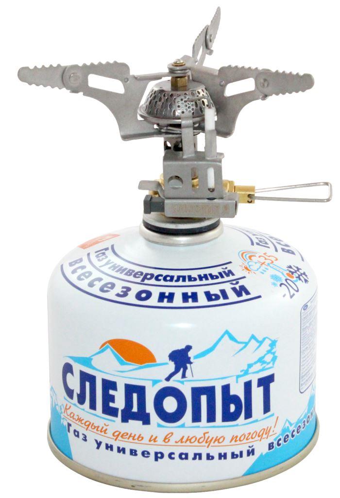 Горелка газовая Следопыт Огненный цветок33233 Горелка газовая Следопыт Огненный цветок33233Газовая горелка Следопыт Огненный цветок является еще одним решением по оптимизации веса походного снаряжения. Изделие оборудовано системой пьезоэлектрического розжига. Идеально подойдет для путешественников, отдающих предпочтение пешим походам по пересеченной местности, а также для горного туризма. В сложенном виде горелка компактно размещается в пластиковом кейсе, который защищает ее от повреждений и попадания влаги. Для питания используются газовые смеси в баллонах с резьбовым клапаном PF-FG-230 (230 г) и PF-FG-450 (450 г). Используя переходник PF-GSA-02, возможно подключение горелки к цанговому баллону PF-FG-220 (220 г). Все аксессуары для горелки приобретаются отдельно. Рекомендуется использовать в качестве индивидуальной портативной плиты для 1-го или 2-х человек. Также можно использовать в качестве запасного аварийного комплекта.Характеристики: Мощность горелки: 2,2 кВт. Расход топлива: 140 г/ч. Диаметр горелки: 30 мм. Вес горелки: 105 г. Вес горелки с кейсом: 138 г. Размеры в походном положении: 78 мм х 64 мм х 35 мм. Максимальный диаметр используемой посуды: 20 см. Максимальная вертикальная нагрузка: 5 кг (5 л воды).