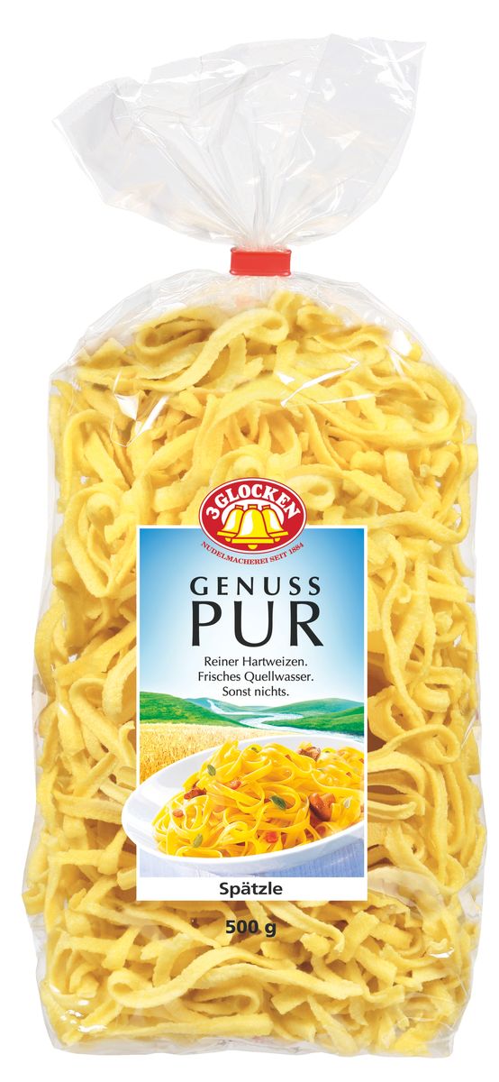 3 Glocken Spatzle домашняя лапша, 500 г0120710 3 Glocken Spatzle домашняя лапша, 500 г0120710Макароны сделаны из муки твердых сортов, содержащей чуть меньшее количество клейковины, чем обыкновенная мука. Она хорошо поглощает воду, макароны из нее при варке увеличиваются и не развариваются. Варить 12-14 минут в подсоленной воде.