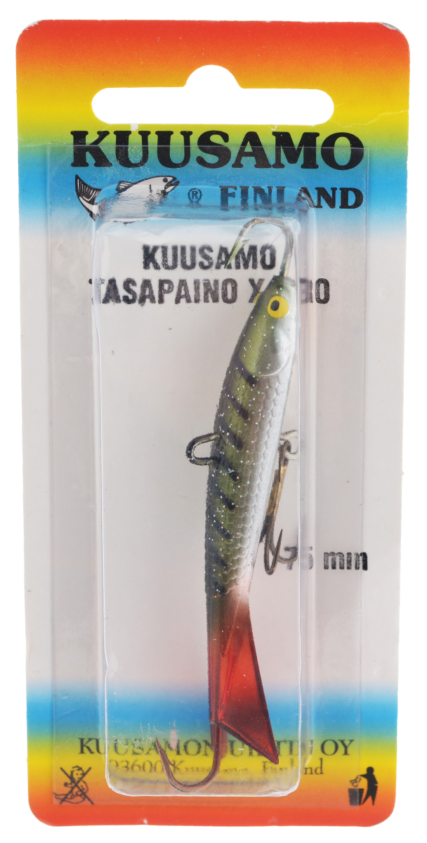 Балансир Kuusamo Tasapaino X-Pro, с тройником, цвет: черный, золотой, серебряный, 7,5 см54081 Балансир Kuusamo Tasapaino X-Pro, с тройником, цвет: черный, золотой, серебряный, 7,5 см54081Kuusamo Tasapaino X-Pro - это классический балансир, проверенный временем. Запатентованный хвостик слит воедино с телом приманки, в разы увеличивая прочность конструкции. Балансир Kuusamo Tasapaino X-Pro отлично подойдет для ловли окуня, судака, берша и щуки. Новый силуэт придал балансиру дополнительную динамику и отзывчивость при проводке. Изделие комплектуется одинарными крючками и подвесным тройником.