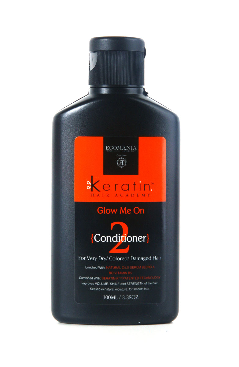 Egomania Professional Collection Кондиционер Keratin Hair Academy Во всем блеске! для очень сухих, окрашенных и поврежденных волос 100 млFS-00897 Egomania Professional Collection Кондиционер Keratin Hair Academy Во всем блеске! для очень сухих, окрашенных и поврежденных волос 100 млFS-00897Обогащенный маслами и активными компонентами кондиционер увлажняет и питает сухие, окрашенные и поврежденные волосы, обеспечивает необходимую защиту и питание до следующего применения. Это настоящий энергетический коктейль в виде витаминов, масел и аминокислот. При каждом использовании кондиционера волосы получают необходимую дозу активных компонентов для натурального блеска и здорового вида.