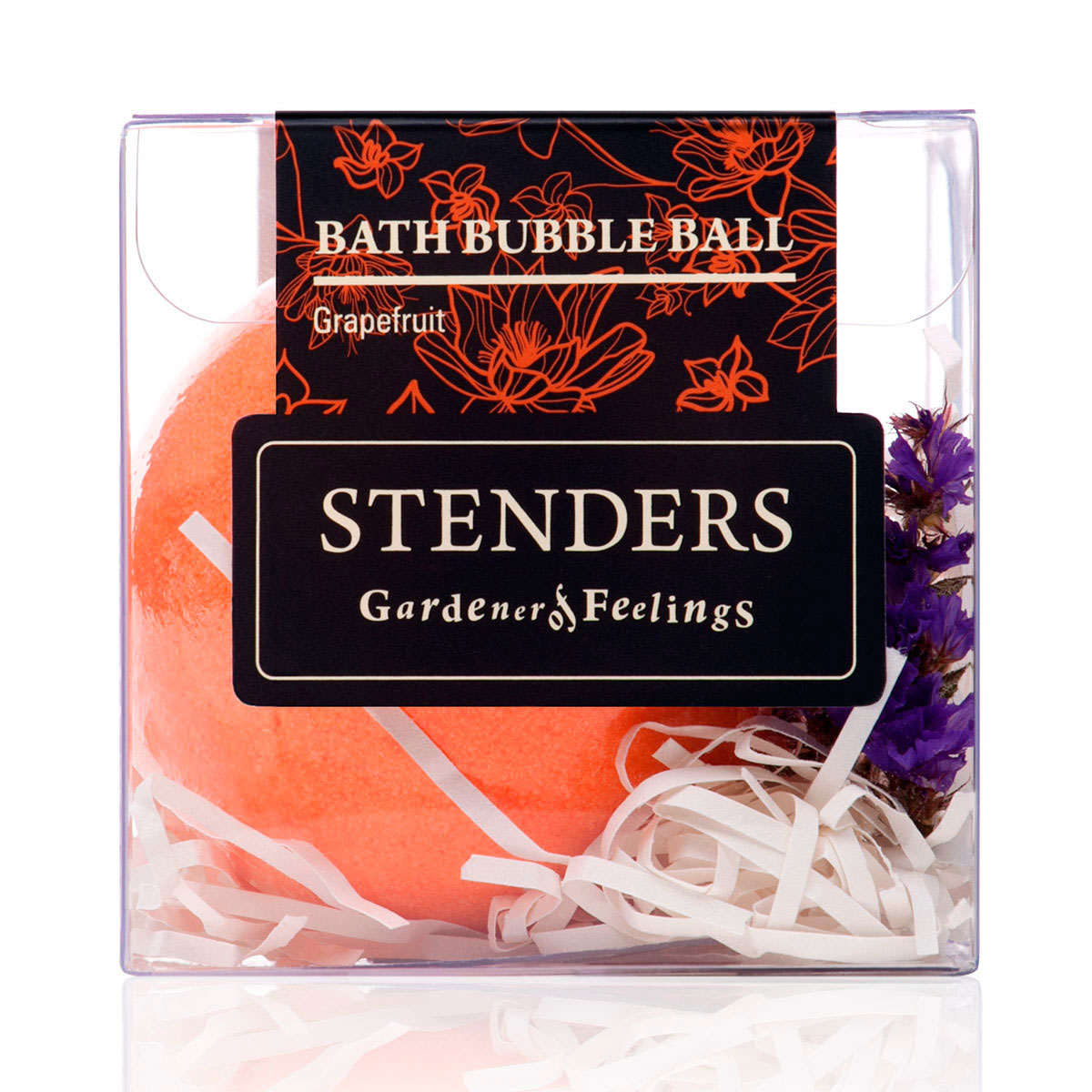 Stenders Бурлящий шар Грейпфрутовый, 125 гFS-00897 Stenders Бурлящий шар Грейпфрутовый, 125 гFS-00897Этот изготовленный умелыми руками бурлящий шар для ванны взорвет помещение радостным ароматом цитрусовых – настолько сильным, что на вашем лице засияет улыбка. Пока вы будете отдыхать, морская соль очистит вашу кожу, а масло виноградных косточек смягчит ее. Ощутите, как живительная сила эфирного масла грейпфрута взбодрит ваше тело и чувства.Грейпфрутовому эфирному маслу присуща солнечная и оживляющая сила, которая взбодрит как тело, так и дух. Кроме того, оно может помочь улучшить структуру вашей кожи. Масло виноградных косточек особенно хорошо тем, что содержит ненасыщенные жирные кислоты в большой концентрации. Оно придаст жизненную силу вашей коже, тщательно увлажняя и смягчая ее. Кристаллы соли моря богаты ионами кальция, калия и натрия. Эти вещества очистят вашу кожу и укрепят ногти. Релаксирующая ванна с солью помогает регулировать уровень влаги в клетках, устраняя припухлость и снимая усталость.