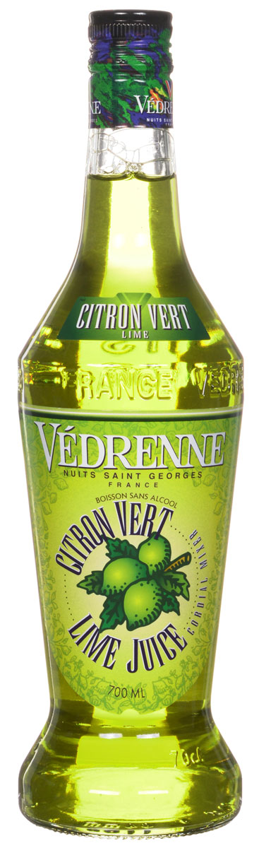 Vedrenne Лайм Джус сироп, 0,7 лSVDRPV-070B01 Vedrenne Лайм Джус сироп, 0,7 лSVDRPV-070B01Сироп Лайм Джус изготавливается из натурального сока лайма – небольшого цитрусового фрукта с желто-зеленой шкуркой, сочной кислой мякотью и терпким горьковатым привкусом.Сиропы изготавливаются на основе натурального растительного сырья, фруктовых и ягодных соков прямого отжима, цитрусовых настоев, а также с использованием очищенной воды без вредных примесей, что позволяет выдержать все ценные и полезные свойства натуральных фруктово-ягодных плодов и трав. В состав сиропов входит только натуральный сахар, произведенный по традиционной технологии из сахарозы. Благодаря высокому содержанию концентрированного фруктового сока, сиропы Vedrenne обладают изысканным ароматом и натуральным вкусом, являются эффективным подсластителем при незначительной калорийности. Они оптимизируют уровень влажности и процесс кристаллизации десертов, хорошо смешиваются с другими ингредиентами и способствуют улучшению вкусовых качеств напитков и десертов.Сиропы Vedrenne разливаются в стеклянные бутылки с яркими этикетками, на которых изображен фрукт, ягода или другой ингредиент, определяющий вкусовые оттенки того или иного продукта Vedrenne. Емкости с сиропами Vedrenne герметичны, поэтому не позволяют содержимому контактировать с микроорганизмами и другими губительными внешними воздействиями. Кроме того, стеклянные бутылки выглядят оригинально и стильно.В настоящее время компания Vedrenne считается одним из лучших производителей высококлассных сиропов, отличающихся натуральным вкусом, а также насыщенным ароматом и глубоким цветом. Фруктовые сиропы Vedrenne пользуются большой популярностью не только во Франции (где их широко используют как в сегменте HoReCa, так и в домашних условиях), но и экспортируются более чем в 50 стран мира.Цвет: золотисто-желтыйАромат: легкий, освежающий с ярко-выраженной кислинкойВкус: яркий, насыщенный, свежий, натуральный вкус сока лаймаРецепт коктейля Ананасовый КоблерИнгредиенты:10 мл сиропа Vedrenne Лайм Джус;20 мл ананасового сока;сок красной смородины;лед.Способ приготовления:В бокал, на 2/3 заполненный льдом, влить ананасовый сок и сироп Лайм Джус. Долить сок с красной смородиной. Аккуратно перемешать. Украсить ломтиком лайма.