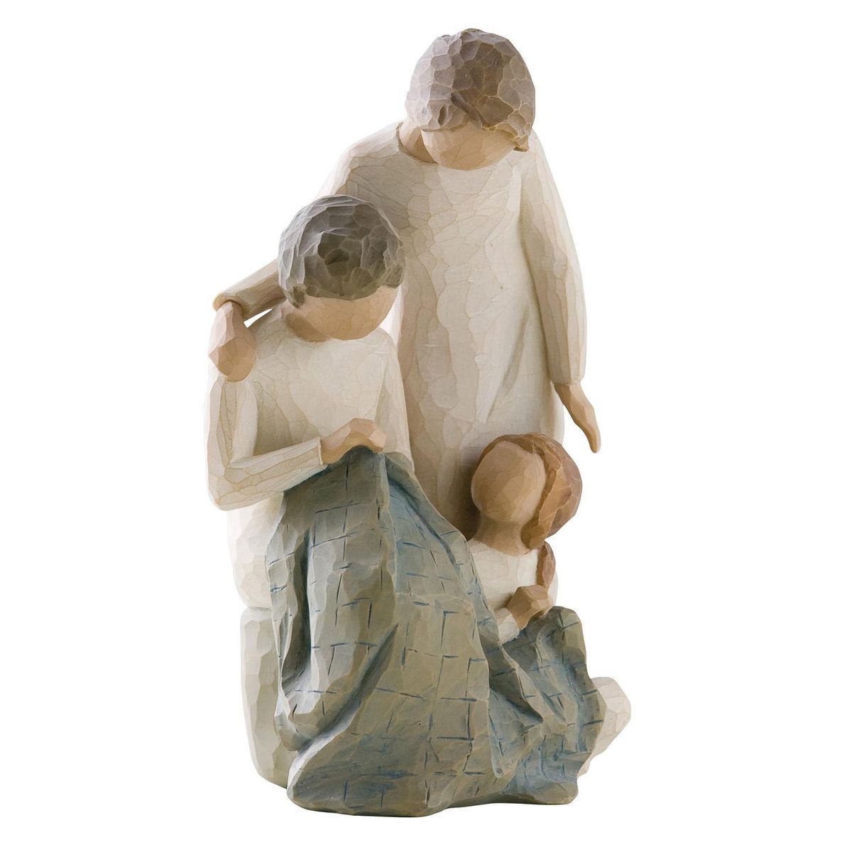 Фигурка декоративная Willow Tree Поколения, высота 18 смFS-80299 Фигурка декоративная Willow Tree Поколения, высота 18 смFS-80299Декоративная фигурка Willow Tree создана канадским скульптором Сьюзан Лорди. Фигурка выполнена из искусственного камня (49% карбонат кальция мелкозернистой разновидности, 51% искусственный камень).Фигурка Willow Tree – это настоящее произведение искусства, образная скульптура в миниатюре, изображающая эмоции и чувства, которые помогают чувствовать себя ближе к другим, верить в мечту, выражать любовь.Фигурка помещена в красивую упаковку.Купить такой оригинальный подарок, значит не только украсить интерьер помещения или жилой комнаты, но выразить свое глубокое отношение к любимому человеку. Этот прекрасный сувенир будет лучшим подарком на день ангела, именины, день рождения, юбилей.