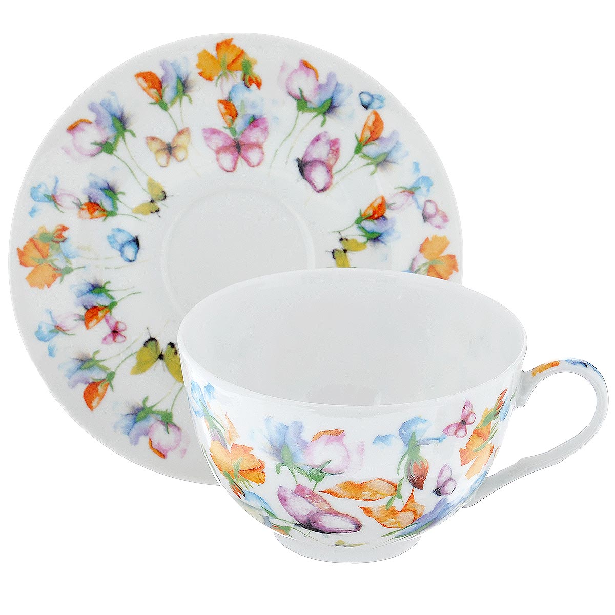 Набор подарочный чайный GiftnHome Цветы, 2 предметаVT-1520(SR) Набор подарочный чайный GiftnHome Цветы, 2 предметаVT-1520(SR)Подарочный набор GiftnHome Цветы состоит из чашки и блюдца. Изделия выполнены из тонкого фарфора, оформленного красочным изображением цветов и бабочек. Такой набор станет изящным украшение стола к чаепитию. Прекрасный подарок к любому случаю. Набор упакован в подарочную коробку с крышкой, декорированной сиреневой атласной лентой. Можно использовать в посудомоечной машине и СВЧ. Объем чашки: 280 мл. Диаметр чашки (по верхнему краю): 10,5 см. Высота чашки: 6 см. Диаметр блюдца: 14,5 см.
