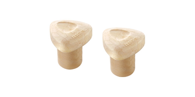 Пробка для вина Tescoma Presto, 2 штVT-1520(SR) Пробка для вина Tescoma Presto, 2 штVT-1520(SR)Пробка для вина Tescoma Presto, изготовленная из высококачественного синтетического пробкового материала, превосходно подходит для закупоривания стеклянных бутылок (в особенности винных). Изделие предназначено для многоразового использования. Не впитывает запах, цвет и вкус.Можно мыть в посудомоечной машине. Диаметр рабочей части: 2 см.Размеры: 3 см х 3 см х 3 см.Комплектация: 2 шт.