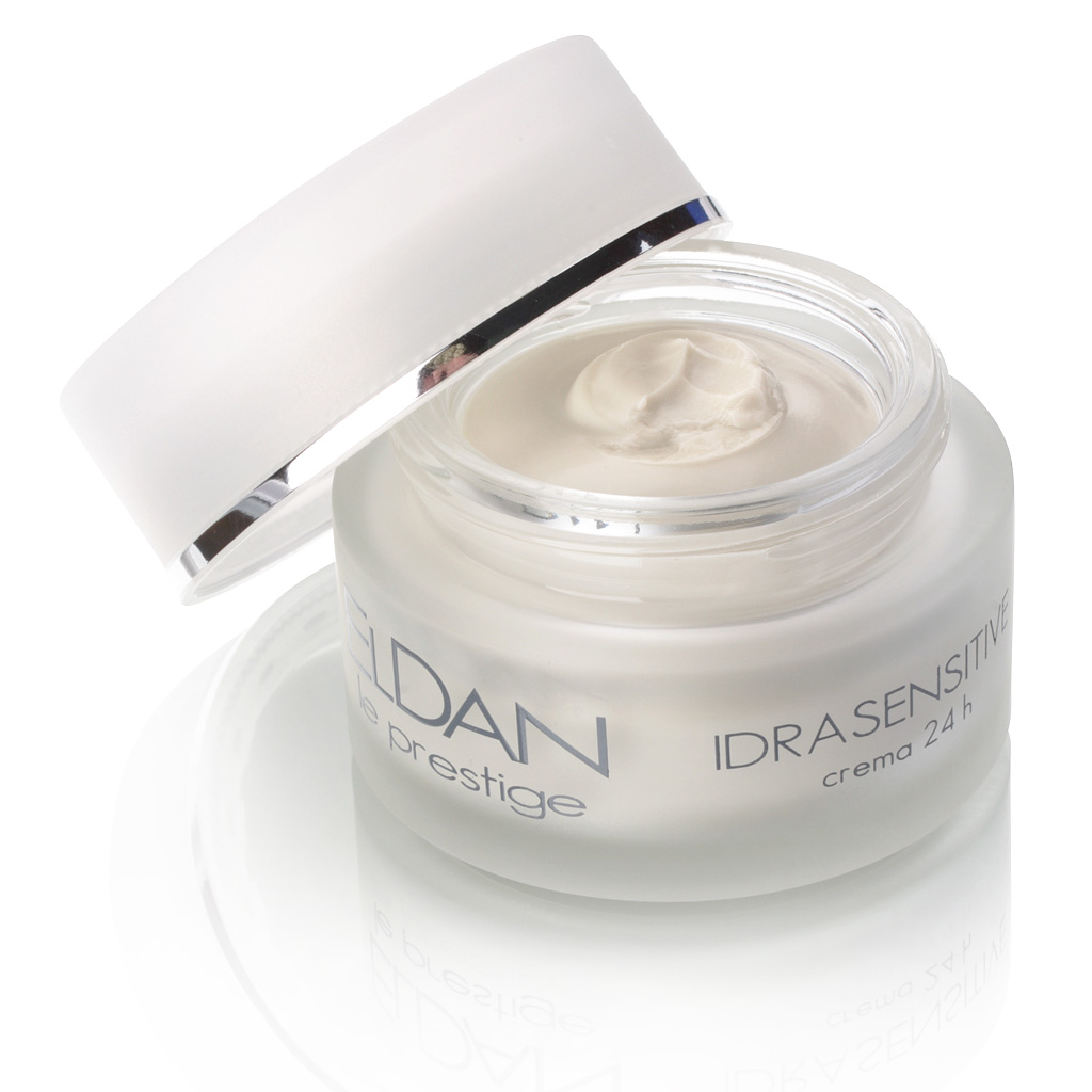 ELDAN cosmetics Увлажняющий крем чувствительной кожи лица 24 часа Le Prestige, 50 млELD-21 ELDAN cosmetics Увлажняющий крем чувствительной кожи лица 24 часа Le Prestige, 50 млELD-21Разработан для чувствительной или склонной к покраснениям кожи. Крем обладает успокаивающим, противовоспалительным и антиоксидантным действием. Интенсивно увлажняет, укрепляет стенки сосудов, делая их более эластичными, предупреждает появление купероза. Стимулирует регенерацию, восстанавливает гидролипидный барьер кожи, укрепляет ее защитные функции.
