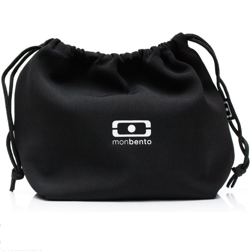 Мешочек для ланча Monbento Pochette, цвет: черный, 28 х 20 х 12 смVT-1520(SR) Мешочек для ланча Monbento Pochette, цвет: черный, 28 х 20 х 12 смVT-1520(SR)Мешочек для ланча Monbento Pochette создан специально для переноски ланч-бокса Monbento. Но это условие не обязательное, он подойдет и для других моделей, главное - положить туда вкусную и полезную пищу, и вы можете смело отправиться на работу, в парк или в поход.Мешочек защитит ланч-бокс от царапин и внешних повреждений. И наоборот: если вдруг вы неплотно закроете крышку, и что-то прольется, то вещи в сумке пострадают гораздо меньше, а мешочек впитает в себя лишнюю влагу.Мешочек удобно носить в руках. Легко стирать.