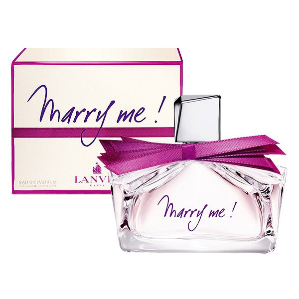 Lanvin Marry Me Woman Парфюмерная вода, 30 мл28032022 Lanvin Marry Me Woman Парфюмерная вода, 30 мл28032022Lanvin Marry Me! - фруктово-цветочная композиция. Парфюмер соединил всвоем детище фруктовые запахи с ароматом лепестков роз и сладкой амброй.По замыслу создателей, парфюм отражает чувства женщины, которой только чтосделали предложение руки и сердца. И совершенно не важно, насколькосерьезно она отнеслась к услышанным словам.Классификация аромата:Цветочные, фруктовые. Апельсин, персик, фрезия, жасмин, магнолия, роза, амбара, кедр, мускус.Самый популярный вид парфюмерной продукции на сегодняшний день - парфюмерная вода. Это объясняется оптимальным балансом цены икачества - с одной стороны, достаточно высокая концентрация экстракта (10-20%при 90% спирте), с другой - более доступная, по сравнению с духами, цена. Умногих фирм парфюмерная вода - самый высокий по концентрации экстрактавид товара, т.к. далеко не все производители считают нужным (или возможным)выпускать свои ароматы в виде духов. Как правило, парфюмерная вода всегда вспрее-пульверизаторе, что удобно для использования и транспортировки. Такчто если духи по какой-либо причине приобрести нельзя, парфюмерная вода,безусловно, - самая лучшая им замена.Товар сертифицирован.