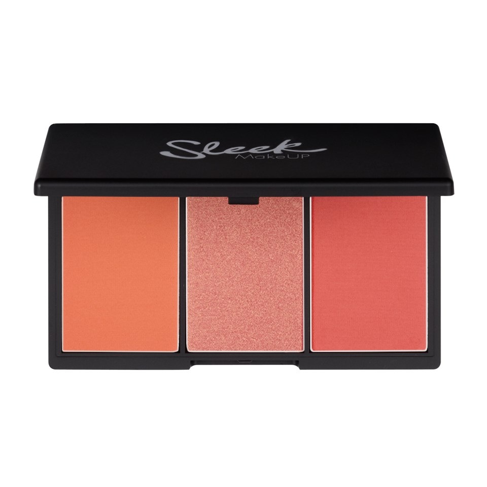 SLEEK MAKEUP Румяна в палетке BLUSH BY 3 Lace 367, 20гр96040614 SLEEK MAKEUP Румяна в палетке BLUSH BY 3 Lace 367, 20гр96040614Инновационные палетки Blush by 3 объединяют в себе сразу три гармонично подобранных оттенка румян с разными текстурами и финишами, которые легко наносятся и прекрасно сочетаются с любым оттенком кожи.