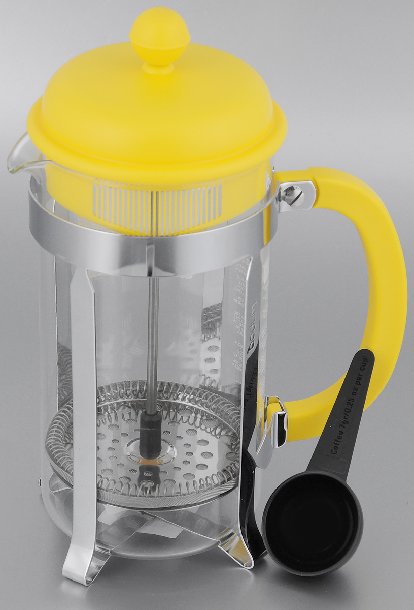 Френч-пресс Bodum Caffettiera, с ложкой, цвет: желтый, 1 л115510 Френч-пресс Bodum Caffettiera, с ложкой, цвет: желтый, 1 л115510Френч-пресс Bodum Caffettiera изготовлен из высококачественной нержавеющей стали, пластика и жаропрочного стекла. Фильтр-поршень из нержавеющей стали выполнен по технологии Press-Up для обеспечения равномерной циркуляции воды. Засыпая чайную заварку или кофе под фильтр, заливая горячей водой, вы получаете ароматный напиток с оптимальной крепостью и насыщенностью. Френч-пресс Caffettiera позволит быстро и просто приготовить свежий и ароматный кофе или чай. В комплект входит мерная ложка. Можно мыть в посудомоечной машине.Диаметр френч-пресса (по верхнему краю): 9,5 см.Высота френч-пресса: 24,5 см.Длина ложки: 10 см.Диаметр рабочей поверхности ложки: 4,5 см.