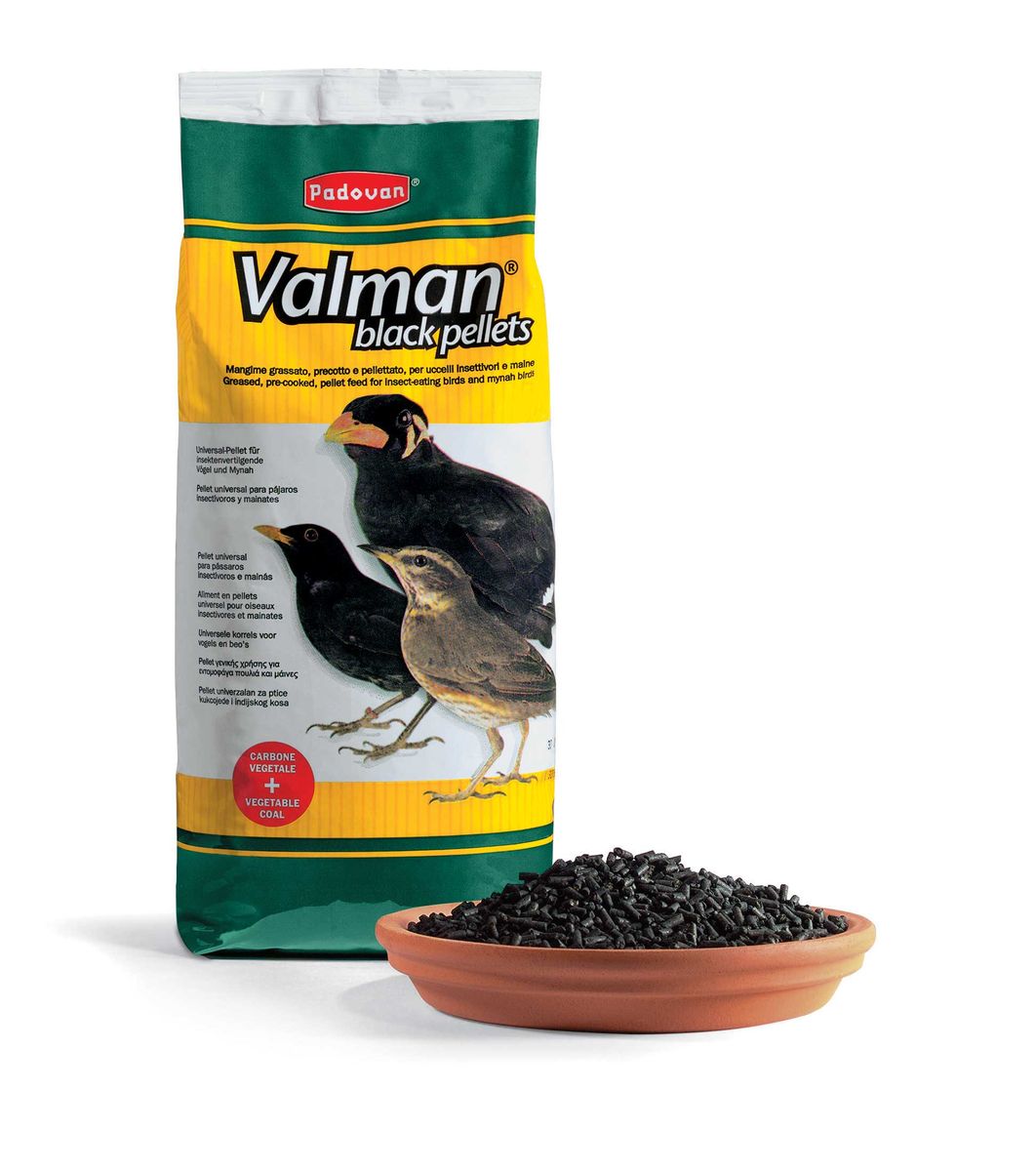 Корм Padovan Valman black pellets дополнительный для насекомоядных птиц, с активированным углем и овощами, 1 кг0120710 Корм Padovan Valman black pellets дополнительный для насекомоядных птиц, с активированным углем и овощами, 1 кг0120710Дополнительный, с повышенным содержанием масел, обжаренный и очищенный корм с древесным углем, обогащен витаминами и аминокислотами для плодоядных и насекомоядных птиц. Особое покрытие гранул улучшает пищеварение и уменьшает запах экскриментов. Оптимальный вариант кормления – смесь с любым кормом Granpatee в соотношении 50 / 50.Состав: растительная мука: кукуруза, ячмень, соя, пшеница, подсолнечник, изюм, можжевеловые ягоды, яблоко, лярд (свиное сало), конопляные семя (1.78%), мёд, растительное масло, натуральные вкусовые добавки, антиоксиданты, консерванты, витамины, DL-метионин, L- лизин.