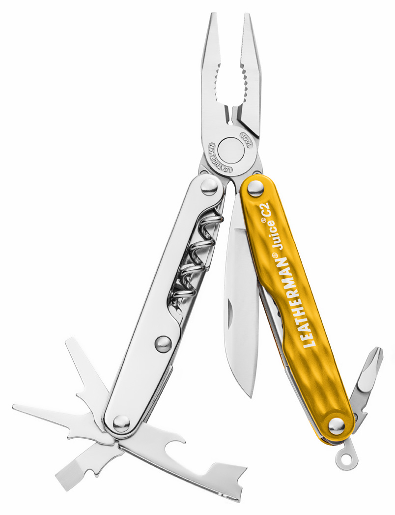 Мультитул Leatherman Juice C2 , цвет: желтый30-000469 Мультитул Leatherman Juice C2 , цвет: желтый30-000469Пассатижи, кусачки, нож прямой, штопор с приспособлением для удобного открывания бутылок с вином, 4 отвертки (одна - часовая), открывалка для пивных бутылок, страховочное кольцо. Длина мультитула в сложенном состоянии - 8,25 см, в раскрытом - 14 см. Вес - 122 гр. Поставляется в цветах: желтый. Подарочная упаковка. Гарантия - 25 лет.