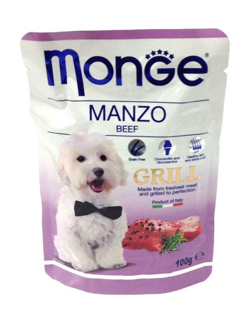 Паучи для собак Monge Dog Grill Pouch, с говядиной, 100 г0120710 Паучи для собак Monge Dog Grill Pouch, с говядиной, 100 г0120710Monge Dog Grill Pouch паучи для собак с говядиной - это полноценное питание для собак. Гарантированный анализ: сырой белок 8,99%, сырые масла и жиры 5,98%, сырая клетчатка 0,5%, сырая зола 1,76%, влажность 78,39%.Пищевые добавки/кг: витамин А 2000 МЕ, витамин D3 200 МЕ, витамин Е (альфа-токоферол 91%) 5 мг.Ингредиенты: мясо и мясные субпродукты 40% (из которых говядины мин. 4,2%), витамины, минеральные вещества, МСМ (метилсульфонилметан) 80 мг/кг, глюкозамин 80 мг/кг, хондроитин 40 мг/кг.Технологические добавки: загустители и желеобразующие компоненты. Рекомендации по кормлению: собакам средних пород необходимо 3-4 пауча в день. Продукт подавать комнатной температуры. ВАЖНО, чтобы животное всегда имело доступ к чистой, свежей воде. Открытую упаковку хранить в холодильнике не более 24 часов.