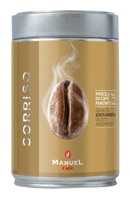 Manuel Sorriso кофе молотый, 250 г (ж/б)0120710 Manuel Sorriso кофе молотый, 250 г (ж/б)0120710Manuel Sorriso - кофе для тех, кто выбирает лучшее. Умелая комбинация нескольких сортов арабики из центральной Африки и Америки, результатом которой является соединение всех ароматов в неповторимый по своим качествам букет.