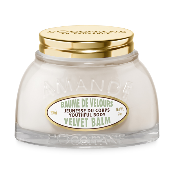 LOccitane Омолаживающий бальзам для тела Бархатный Миндаль ALMOND, 200 мл72523WD LOccitane Омолаживающий бальзам для тела Бархатный Миндаль ALMOND, 200 мл72523WDИнновационный продукт для восстановления молодости кожи тела. Мощный комплекс натуральных активных ингредиентов действует на 5 основных признаков старения тела: сухость, потеря упругости, отсутствие тонуса, появление морщин и неровностей кожи. Обладая легкой, тающей текстурой, бальзам для тела восстанавливает упругость и эластичность, делает кожу нежной и шелковистой. Уже после месяца применения состояние кожи заметно улучшается, кожа выглядит моложе, становится более гладкой и подтянутой.