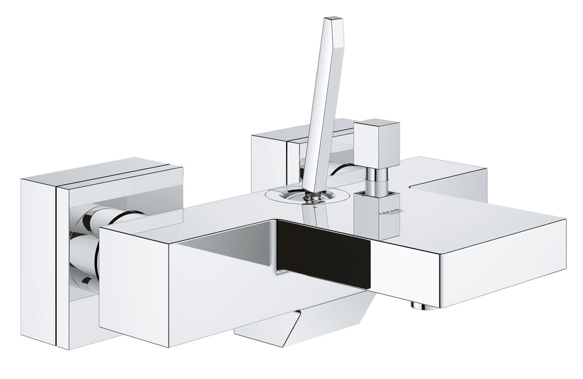 Смеситель для ванны Grohe Eurocube Joy68/5/1 Смеситель для ванны Grohe Eurocube Joy68/5/1Смеситель для ванны Grohe Eurocube Joy идеально подойдут для тех, кто хочет сдержанную и современную ванную комнату. Технология FeatherControl для картриджей является инновационной и создает плавный и точный ход рычага смесителя. Это означает, что управление расходом и температурой воды никогда не было настолько точным и подконтрольным. Многослойное, устойчивое к царапинам хромовое покрытие StarLight® сохранит свой блеск на долгие годы. Этот впечатляющий смеситель прекрасно дополняет другие продукты в коллекции, такие как однорычажный смеситель для раковины Eurocube Joy.Диаметр керамического картриджа: 28 мм.Резьба: 1/2.