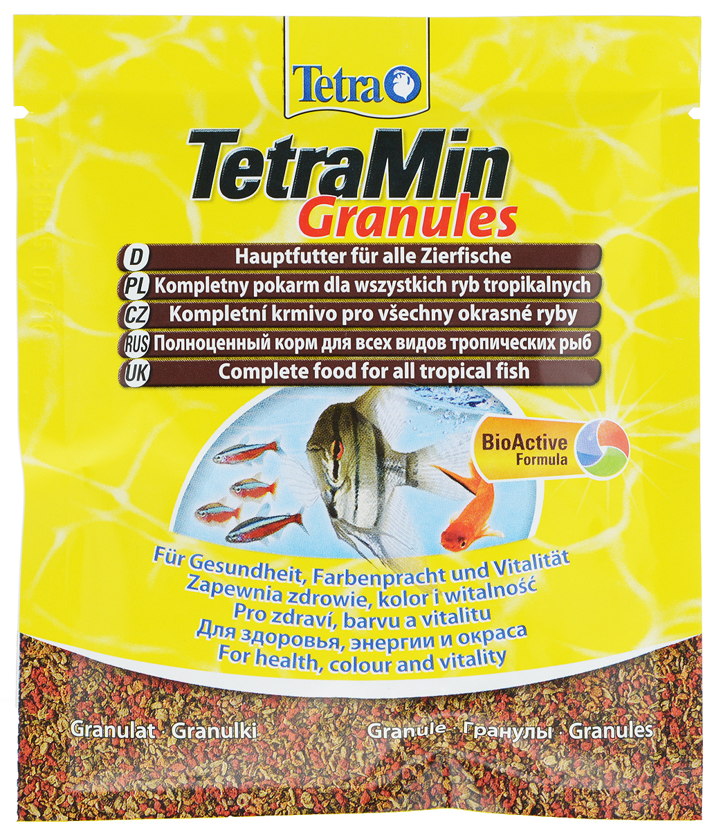 Корм Tetra TetraMin. Granules для всех видов тропических рыб, гранулы, 15 г0120710 Корм Tetra TetraMin. Granules для всех видов тропических рыб, гранулы, 15 г0120710Корм Tetra TetraMin. Granules - гранулированный корм для всех видов тропических и декоративных рыбок. Небольшие гранулы корма быстро размягчаются в воде, медленно опускаются на дно аквариума, что гарантирует полноценное и разнообразное питание. Корм содержит такие жизненно важные вещества, как протеины, витамины, лецитин, а также добавку, обеспечивающую рыбкам насыщенность окраса. За счет этих элементов достигается здоровый рост, богатство красок и жизненная сила. Корм имеет оптимальную степень усвоения всеми видами рыб. Запатентованная БиоАктив-формула поддерживает работоспособность иммунной системы, обеспечивая высокую продолжительность жизни. Кормить несколько раз в день маленькими порциями. Состав: рыба и побочные рыбные продукты, зерновые культуры, дрожжи, экстракты растительного белка, растительные продукты, овощи, моллюски и раки, водоросли, масла и жиры, минеральные вещества. Аналитические компоненты: сырой белок 46%, сырые масла и жиры 7%, сырая клетчатка 2%, влага 8%. Добавки: витамины, провитамины и химические вещества с аналогичным воздействием: витамин A 30035 МЕ/кг, витамин Д3 1860 МЕ/кг. Комбинации микроэлементов: Е5 марганец 68 мг/кг, Е6 цинк 40 мг/кг, Е1 железо 26 мг/кг. Красители, антиоксиданты. Товар сертифицирован.