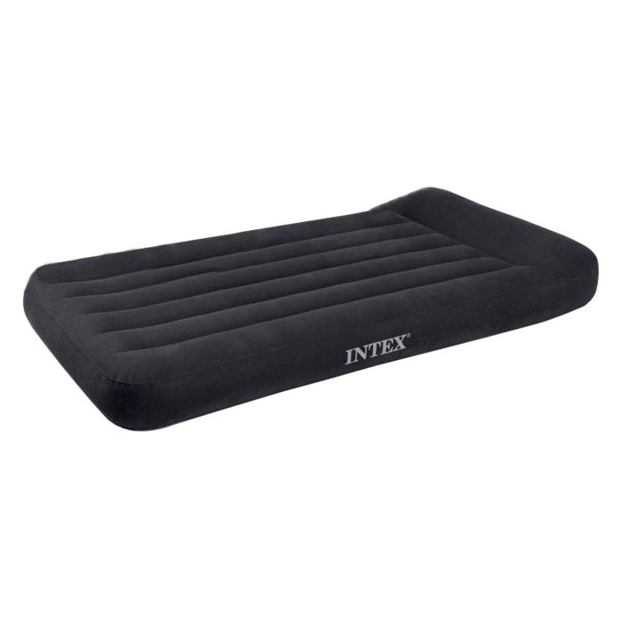 Кровать надувная Intex Pillow rest classic Twin 99х191х23см, цвет: черный. 6677967742 Кровать надувная Intex Pillow rest classic Twin 99х191х23см, цвет: черный. 6677967742Надувная кровать - отличная альтернатива стационарному спальному месту. Эта модель хороша тем, что можно обойтись без подушки, т. к. она оборудована удобным подголовником. Верхнее покрытие похоже на флок, очень приятное на ощупь. Кроме того, оно препятствует соскальзыванию простыни с кровати.Classic Queen прекрасно подойдет для комфортного сна двух человек.Кровать надувная Pillow rest classic Twin 99х191х23см,c встр.насос 220V подголов+сумка