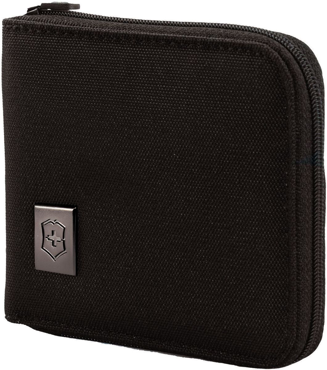 Бумажник Victorinox Tri-Fold Wallet, на молнии, цвет: темно-коричневый. 31172601BM8434-58AE Бумажник Victorinox Tri-Fold Wallet, на молнии, цвет: темно-коричневый. 31172601BM8434-58AEОригинальный швейцарский армейский нож «Swiss Army» был создан в 1897 году в небольшой деревушке Ибах в Швейцарии.С тех пор продукция,выпускаемая под маркой «Victorinox» с ее узнаваемым логотипом в виде креста на щите,по праву считается эталоном отличного качества,высокой функциональности,инновационных технологий и культового дизайна.Наша преданность принципам в течение последних 130 лет позволила нам создавать продукты,которые являются выдающимися не только по дизайну и качеству,но которые также являются надежными спутниками в больших и маленьких жизненных приключениях.Сегодня мы с гордостью представляем линейку сумок,чемоданов и дорожных аксессуаров,которые наилучшим образом воплощают в себе данные принципы,а также сочетают в себе черты нашего лучшего классического стиля.Коллекция Lifestyle Accessories 4.0 включает в себя широкий ассортимент решений для путешествий и повседневной жизни.Независимо от пункта назначения данные высоко-практичные аксессуары станут важнейшей составляющей поездки.Использую широку гамму наших повседневных сумок,вы можете простопередвигаться по городу либо ездить на экскурсии.Путешествуйте хорошопо дготовленнными,храня ваш паспорт,бтлеты и документы в удобно расположенном держателе для документов,оснащенном RFID защитой для безопасности вашей персональной информации.Путешествуйте хорошо организованными и максимально используйте ваше пространство для хранения благодаря нашим удобным сумкам и несессерам.Позвольте коллекции Lifestyle Accessories 4.0 сделать каждый миг вашего путешествия легче.Прототип модели прошел целых 30 основательных и строгих испытаний,в ходе которых проводилась симуляция самых экстремальных сценариев и условий внешней среды,возможных в реальной жизни.Жесткий режим проводимых тестов гарантирует точность,прочность и износоустойчивость,т.е. все признаки высокого качества и эксплуатационных характеристик,которые покупатель ожидает от продукции «Victorinox».Далее каждое изделие проходит тщательный контроль сертифицированным техническим специалистом.В результате мы можем безоговорочно отвечать за качество нашей продукции и гарантировать отсутствие заводского брака в каждом изделии нашего производства в течение всего гарантийного срока.На тот маловероятный случай,если в приобретенном вами изделии возникает дефект функционального характера,на который распространяется гарантийные обязательства производителя,мы располагаем международной сетью Авторизованных центров ремонтного обслуживания.На изделия коллекции Lifestyle Accessories 4.0 распространяется международная ограниченная 10-летняя гарантия.Мы хотим,чтобы вы остались довольны приобретенным вами изделием!Ни о чем не беспокойтесь:мы уже обо всем позаботились! ХАРАКТЕРИСТИКИ И СВОЙСТВАШирокий карман с отделениями для купюр вмещает большинство валют различных стран Специальные отделения для карт вмещают кредитные и визитные картыВ отсеке из микросетчатого материала ваши идентификационные документы хорошо видны и всегда под рукой