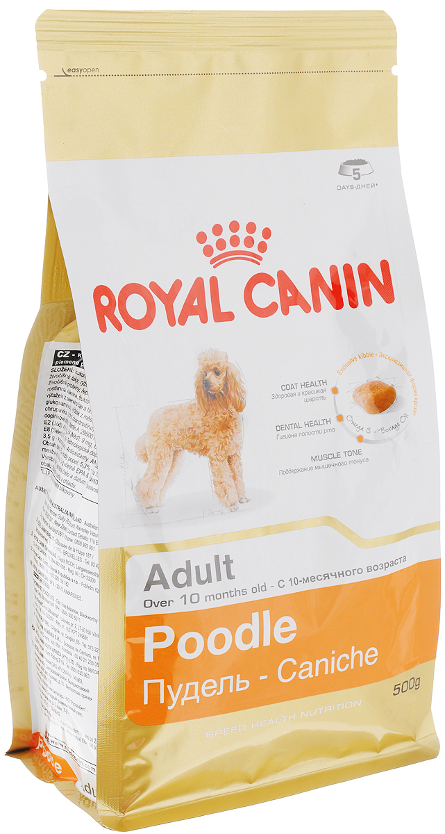 Корм сухой Royal Canin Poodle Adult, для собак породы пудель в возрасте старше 10 месяцев, 500 г00612 Корм сухой Royal Canin Poodle Adult, для собак породы пудель в возрасте старше 10 месяцев, 500 г00612Сухой корм Royal Canin Poodle Adult специально создан для собак породы пудель в возрасте старше 10 месяцев.Пудель - это одна из самых известных и популярных сегодня пород декоративных пород собак. Мало кто знает, но это животное не только красиво и обаятельно, но еще и занимает второе место в списке самых умных пород собак. Надолго сохранить ясность ума и здоровую шерсть поможет правильное сбалансированное питание. Корм для пуделя насыщен витаминами, аминокислотами и минералами, жизненно необходимыми собакам этой породы. Продукт содержит питательные вещества, которые помогают поддерживать идеальное состояние кожи и шерсти. Формула снижает риск заболевания зубного камня благодаря ингредиентам, связывающим свободный кальций в слюне.Мышечный тонус. Способствует поддержанию мышечного тонуса у данной породы. Состав: кукуруза, дегидратированные белки животного происхождения (птица), изолят растительных белков, животные жиры, рис, кукурузная мука, кукурузная клейковина, гидролизат белков животного происхождения, свекольный жом, соевое масло, минеральные вещества, рыбий жир, дрожжи, растительная клетчатка, фруктоолигосахариды, масло огуречника аптечного (0,1%), экстракты зеленого чая и винограда (источник глюкозамина), экстракт бархатцев прямостоячих (источник лютеина), гидролизат из хряща ( источник хондроитина). Добавки (в 1 кг): Витамин А: 29500 МЕ, Витамин D3: 800 ME, Железо: 44 мг, Йод: 4,4 мг, Марганец: 58 мг, Цинк: 173 мг, Селен: 0,1 мг..Товар сертифицирован.Уважаемые клиенты!Обращаем ваше внимание на возможные изменения в дизайне упаковки. Качественные характеристики товара остаются неизменными. Поставка осуществляется в зависимости от наличия на складе.