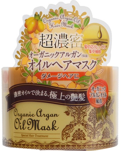 Momotani Маска для волос с маслом арганы 170 г117719 Momotani Маска для волос с маслом арганы 170 г117719Маска содержит натуральное марокканское масло арганы, которое превосходно удерживает влагу в волосах, обволакивает секущиеся кончики, восстанавливает изнутри ломкие и поврежденные волосы. Средство смягчает жесткие волосы и придает им блеск. Активные компоненты:Масло арганы - натуральный продукт для ухода за волосами. Его состав уникален и включает антиоксиданты, антибиотики и витамины А, Е, F, порядка 80 % полезных жирных кислот, которые интенсивно препятствуют старению волос. Масло защищает волосы от негативного воздействия окружающей среды, усиливает рост волос, восстанавливает их структуру, питает, делает волосы сильными, послушными, шелковистыми.Масла Ши и пенника лугового придают волосам гладкость и увлажняют их изнутри.Кератин восстанавливает и укрепляет поврежденные волосы.Гидролизованный шелк увлажняет волосы и кожу головы, улучшает структуру волоса, придавая ему гладкость, эластичность и блеск. Маска восстанавливает волосы от корней до самых кончиков и придаёт им блеск и гладкость.Обеспечивает сверх интенсивный уход всего за 3 минуты!Обладает изысканным цветочным ароматом.