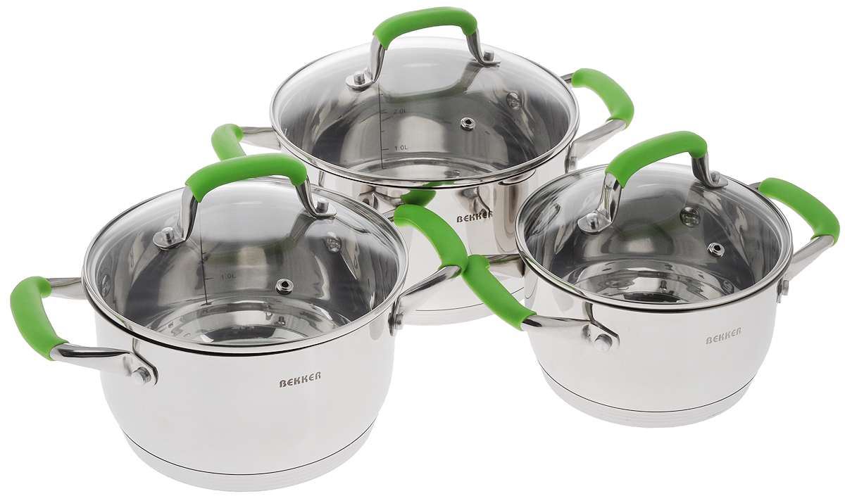 Набор посуды Bekker De Luxe, 6 предметов54 009312 Набор посуды Bekker De Luxe, 6 предметов54 009312Набор посуды Bekker De Luxe состоит из трехкастрюль со стеклянными крышками.Предметы набора выполнены из нержавеющейстали с капсулированным дном. На внутренней поверхности имеется мерная шкала. Зеркальная полировка придает изделиям привлекательный внешний вид. Крышки имеютметаллический обод и отверстие для выпуска пара.Равномерное распределение температуры по всейповерхности обеспечивает быстрое приготовлениепищи. Изделия оснащены эргономичными ручками с силиконовыми вставками.Посуда подходит для всехтипов плит: электрических, стеклокерамических,газовых, галогеновых и индукционных.Можно мыть в посудомоечной машине.Диаметр кастрюль (по верхнему краю): 16 см; 18 см; 20 см.Ширина кастрюль (с учетом ручек): 25 см, 28 см, 30 см.Высота стенок кастрюль: 10 см, 11 см, 12 см.Объем кастрюль: 1,9 л, 2,7 л, 3,6 л.Диаметр основания кастрюль: 13,5 см, 15,5 см, 18 см.УВАЖАЕМЫЕ КЛИЕНТЫ!Обращаем ваше внимание на тот факт, что объем кастрюли указан максимальный, с учетом полного наполнения до кромки. Шкала на внутренней стенке кастрюли, имеет меньший литраж.
