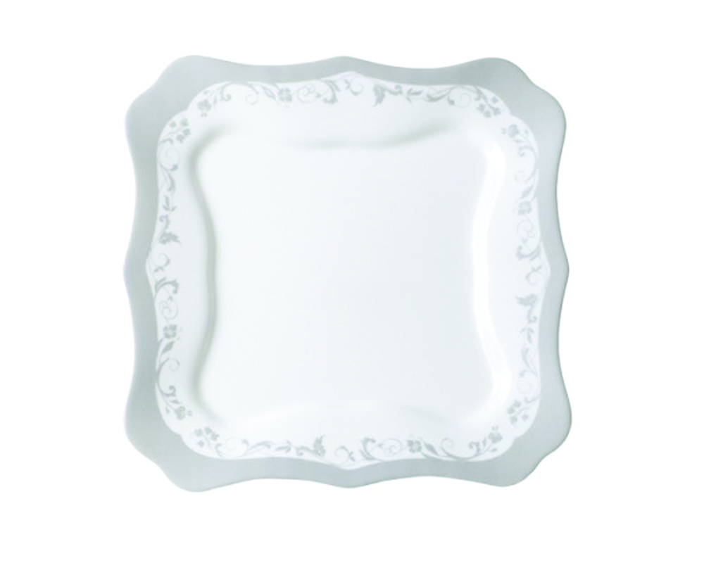 Тарелка Luminarc Authentic, цвет: белый, серебристый, 25,5 х 25,5 см115510 Тарелка Luminarc Authentic, цвет: белый, серебристый, 25,5 х 25,5 см115510Квадратная тарелка из серии Luminarc Authentic Silver выполнена из ударопрочного стекла, устойчива к резким перепадам температуры. Тарелка предназначена для сервировки вторых блюд, а также ее можно использовать, как блюдо для подачи закусок. Нежная и изысканная тарелка отлично подойдёт для праздничного стола. Подходит для использования в посудомоечной машине и СВЧ.Размер тарелки: 25,5 х 25,5 см.