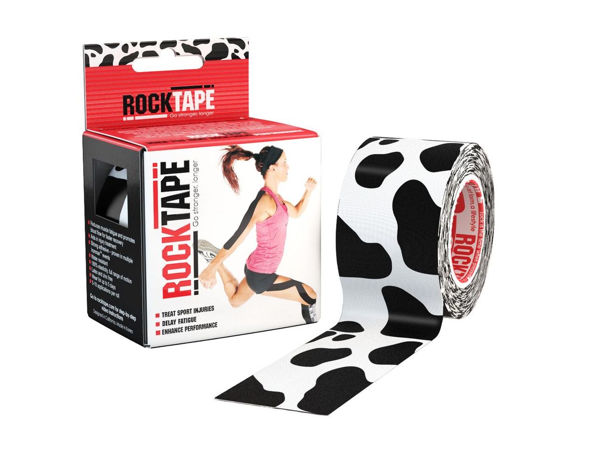 Кинезиотейп Rocktape Design, цвет: черный, белый, 5 x 500 смAIRWHEEL Q3-340WH-BLACK Кинезиотейп Rocktape Design, цвет: черный, белый, 5 x 500 смAIRWHEEL Q3-340WH-BLACKКинезиотейп Rocktape Design предназначен для снятия отеков и рассасывания гематом. Уменьшает мышечную усталость и способствует притоку крови для более быстрого восстановления. Не содержит латекса и цинка. 180% эластичности.