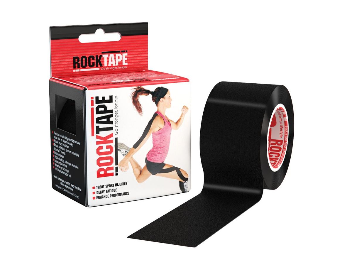 Кинезиотейп Rocktape Classic, цвет: черный, 5 x 500 смAIRWHEEL Q3-340WH-BLACK Кинезиотейп Rocktape Classic, цвет: черный, 5 x 500 смAIRWHEEL Q3-340WH-BLACKКинезиотейп Rocktape Classic, выполненный из хлопка и нейлона, предназначен для снятия отеков и рассасывания гематом. Уменьшает мышечную усталость и способствует притоку крови для более быстрого восстановления. Изделие имеет плотную волнообразную структуру ткани. Не содержит латекса и цинка, водостойкий. Кинезиотейп носится до 5 дней, не теряя своих свойств. 180% эластичности.