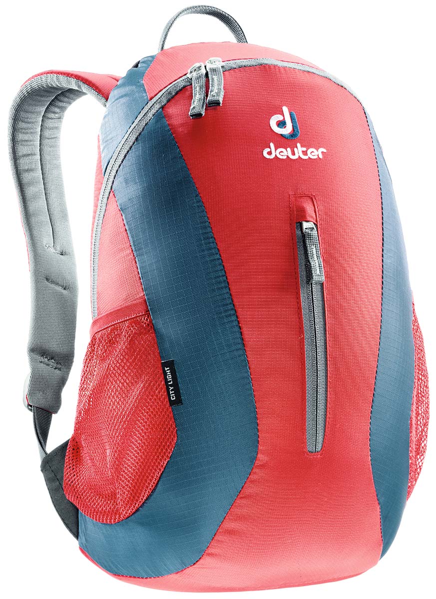 Рюкзак спортивный Deuter City Light, цвет: темно-голубой, красный, 16 лBP-001 BK Рюкзак спортивный Deuter City Light, цвет: темно-голубой, красный, 16 лBP-001 BKDeuter City Light - это небольшой, легкий рюкзак, всегда готовый для активного перемещения по городу.Особенности Deuter City Light: система подвески Airstripesанатомические мягкие плечевые лямкиудобный доступ в основное отделение с помощью двусторонней u-образной молниивнутренний карман для документовпередний карман на молниибоковые сетчатые карманыотражатель 3M.