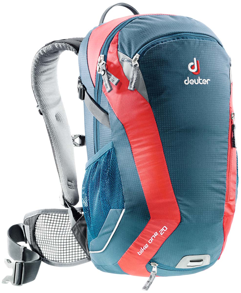 Рюкзак спортивный Deuter Bike One 20, цвет: голубой, серый, красный, 20 лRivaCase 7560 blue Рюкзак спортивный Deuter Bike One 20, цвет: голубой, серый, красный, 20 лRivaCase 7560 blueКлассический рюкзак идеально подходит для людей, предпочитающих вело-прогулки.Особенности Deuter Bike One 20: съёмный держатель для шлемакомпрессионые ремнинаружние карманыдва внутренних карманабоковые сетчатые карманыкарман для влажной одеждыотражатели 3Mфиксаторы для питьевой системынабедренный пояс с сетчатыми крыльямианатомические плечевые лямкипетля для крепления ночного габаритного фонарика Safety Blinkчехол от дождяРазмеры: 50 x 26 x 20 см