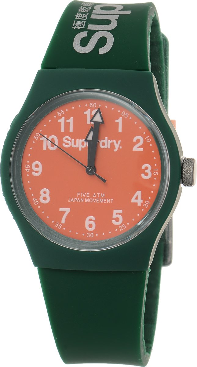 Часы наручные Superdry Urban, цвет: темно-зеленый. SYG164ONINT-06501 Часы наручные Superdry Urban, цвет: темно-зеленый. SYG164ONINT-06501Стильные часы Superdry Urban выполнены из нержавеющей стали, пластика и хезалитового стекла. Циферблат оформлен символикой бренда.Корпус изделия имеет степень влагозащиты 5 Bar, оснащен кварцевым механизмом и дополнен устойчивым к царапинам хезалитовым стеклом. Ремешок современного дизайна выполнен из силикона и оснащен пряжкой, которая позволит с легкостью снимать и надевать изделие.Часы поставляются в фирменной упаковке.Часы Superdry Urban сочетают в себе американский винтаж, японскую эстетику и традиционный британский стиль, тем самым прекрасно дополнят образ.