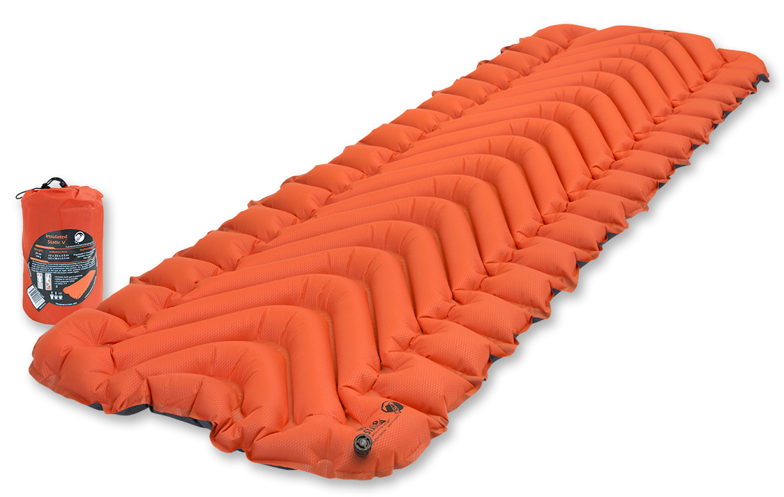 Надувной коврик Klymit Insulated Static V, цвет: оранжевыйORROS 8250 Надувной коврик Klymit Insulated Static V, цвет: оранжевыйORROS 8250Туристический коврик с инновационным V- анатомическим дизайном и синтетическим утеплителем, с высоким коэффициентом сохранения тепла для обеспечения комфорта! Идеален для путешествия в холодную погоду (для использования на земле, в палатке). Технология body mapping Динамические боковые направляющие фиксируют тело во время сна -Материал – полиэстер 75D; синтетический утеплитель -Надувается за 10- 12 выдохов -Коэффициент теплоизоляции – 4.4 ; до - 25 °С; 4 сезона -Размер - 183 см x 58.4 см x 6.5 см; в сложенном виде - 12.7 см x 20.3 см -Вес – 709 гр. - В комплекте – коврик, набор для ремонта (патч и клей), чехол - Цвет - Оранжевый