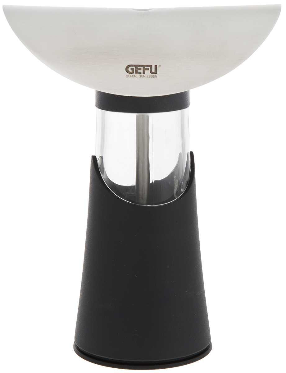 Мельница для специй Gefu Aromatico115510 Мельница для специй Gefu Aromatico115510Мельница для специй Gefu Aromatico станет незаменимым помощником на вашей кухне. Просто насыпьте специи в мельницу, повернув вертикально ручку, и снимите крышку. Помол мельницы можно регулировать до необходимой степени.Перемалывающий механизм изготовлен из прочной керамики. Удлиненные края основания корпуса не позволят разлететься измельченным частицам. В комплект входят пять наклеек с названиями специй: чили, соль, перец, тмин, фенхель, и одна пустая наклейка для самостоятельного заполнения.