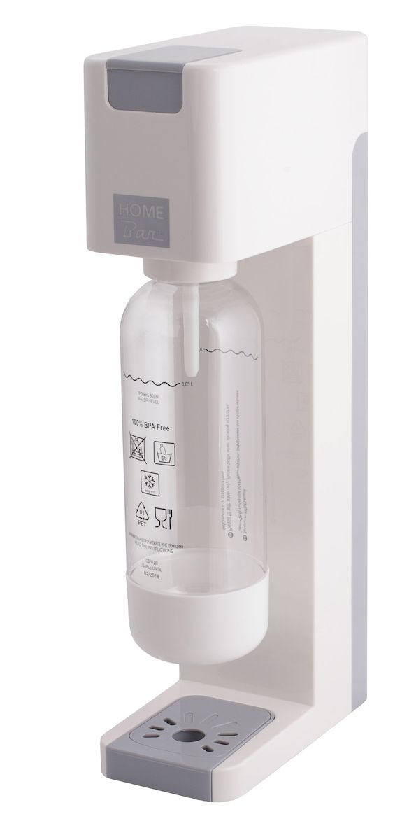 Сифон Home Bar Smart 110 NG, без баллона, цвет: белый, серыйVT-1520(SR) Сифон Home Bar Smart 110 NG, без баллона, цвет: белый, серыйVT-1520(SR)Сифон для газирования воды Home Bar Smart 110 NG имеет классический дизайн, четкие линии, а также компактные размеры, что позволит ему найти достойное место на любой кухне. Это усовершенствованная модель с автоматическим сбросом давления. Сифон предназначен для газирования чистой охлажденной воды. Рекомендуемая температура воды 50°С. Чтобы приготовить газированный напиток или коктейль, добавьте в газированную воду сироп (продаются отдельно). Особенности: - Автоматический сброс давления.- 3 уровня газирования воды (слабый, средний, сильный). - Не требует электроэнергии.- Совместим с баллонами SODASTREAM.- Вкручивающийся разъем для установки баллона.- Состав бутылки не содержит бисфенол A.- Съемный поддон для капель.Для использования сифона требуется баллон 425 г на 60 литров воды. Приобретается отдельно. Баллон многоразовый, пустой баллон можно заправить углекислым газом. Готовьте свои любимые напитки дома, ведь с Smart 110 NG теперь это так просто, быстро и удобно. Высота бутылки (с крышкой): 28 см. Объем бутылки: 1 л. Размер сифона: 20 х 10 х 44 см.