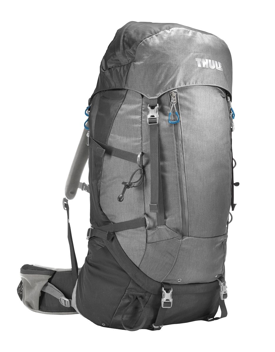 Рюкзак треккинговый женский Thule Guidepost, цвет: серый, 65л206502 Рюкзак треккинговый женский Thule Guidepost, цвет: серый, 65л206502Удобный треккинговый жеснкий рюкзак Thule Guidepost отличается настраиваемой системой крепления TransHub, обеспечивающей идеальную посадку, поворачивающимся набедренным ремнем, который позволяет рюкзаку повторять ваши движения, специальными наплечными и набедренными ремнями для женщин и крышкой, способной трансформироваться в дополнительный рюкзак, который поможет вам покорить любую вершину.Легкая регулировка ремней для торса на 15 см обеспечивает идеальную посадку, а наплечные ремни QuickFit позволяют выбрать из один из трех вариантов длины наплечных ремней. Система крепления Transhub с алюминиевой опорой и проволочным каркасом из пружинной стали позволяют перенести вес рюкзака на бедра, обеспечивая более удобную переноску. Поворачивающийся набедренный ремень позволяет рюкзаку повторять ваши движения, обеспечивая большую естественность передвижения и улучшенный баланс. Съемная крышка трансформируется в просторный рюкзак 24 л, позволяя сочетать два рюкзака в одном. Удобный доступ к содержимому рюкзака благодаря большой J-образной застежке на молнии на боковой панели. Воздухопроницаемая задняя панель обеспечивает поддержку в главных точках соприкосновения, но при этом позволяет воздуху циркулировать и не дает вам потеть. Два больших передних кармана на застежках-молниях предназначены для хранения часто используемых предметов. Удобное хранение треккинговых палок или ледоруба при помощи двух петель-креплений. Два кармана на набедренном ремне с застежками-молниями и эластичные боковые карманы позволяют хранить бутылки, еду и другие мелкие предметы. Конструкция, предназначенная для хранения воды, включает внешний карман для бутылки с водой и обеспечивает удобный доступ к ней.