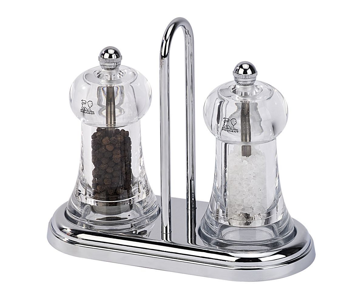 Набор мельниц для соли и перца Peugeot Brasserie Set, цвет: прозрачный, высота 15 см19051 Набор мельниц для соли и перца Peugeot Brasserie Set, цвет: прозрачный, высота 15 см19051Набор мельниц для соли и перца Peugeot Brasserie Set выполнен из хромированного акрила. Специальный механизм для каждого вида специи обеспечивает ее идеальное измельчение.Пожизненная гарантия на механизм. Механизмы защищены патентами. Продукция также предназначена для профессионального использования, что свидетельствует о ее устойчивости к интенсивному использованию.
