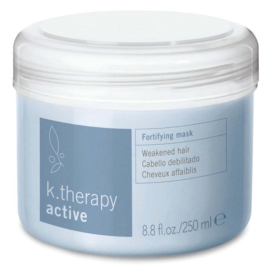 Lakme Маска укрепляющая для ослабленных волос Fortifying Mask Weakened Hair, 250 млFS-00897 Lakme Маска укрепляющая для ослабленных волос Fortifying Mask Weakened Hair, 250 млFS-00897Маска укрепляющая для ослабленных волос Lakme K-Therapy Active Fortifying Mask Weakened Hair. Керамидный комплекс укрепляет и интенсивно увлажняет стержень волоса, проникая глубоко в структуру и увеличивая его объем. Особая формула летучего силикона восстанавливает волосы по всей длине, облегчает расчесывание, делая их гладкими и блестящими.Прошла дерматологический контроль.